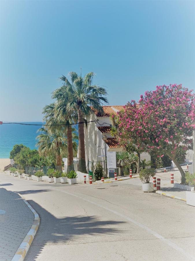Oursea - Sea Front Fully Renewed 2021 Apartment Albufeira Bagian luar foto