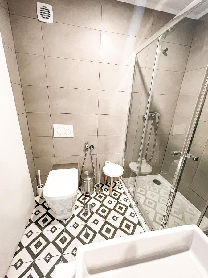 Oursea - Sea Front Fully Renewed 2021 Apartment Albufeira Bagian luar foto